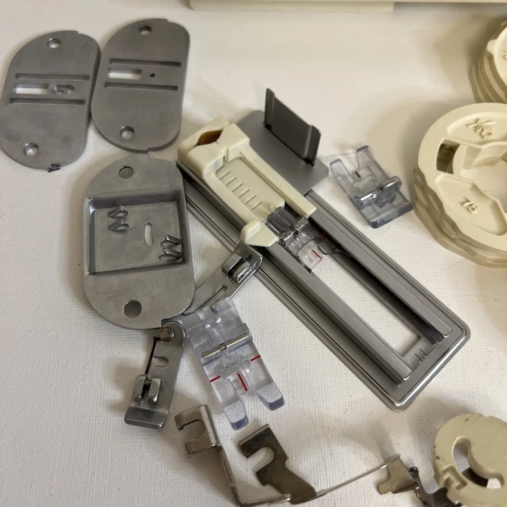 Singer Sewing Machine Attachments